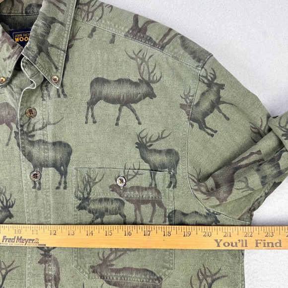 Woolrich Flannel Shirt Mens Large Green Elk AOP Long Sleeve Button Up Retro Work - Picture 8 of 10